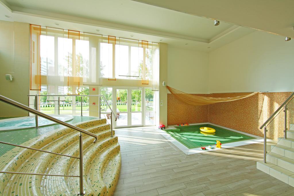 Hotel Margareta Balatonfured Bagian luar foto