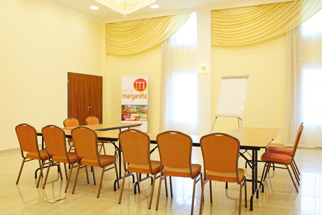 Hotel Margareta Balatonfured Bagian luar foto